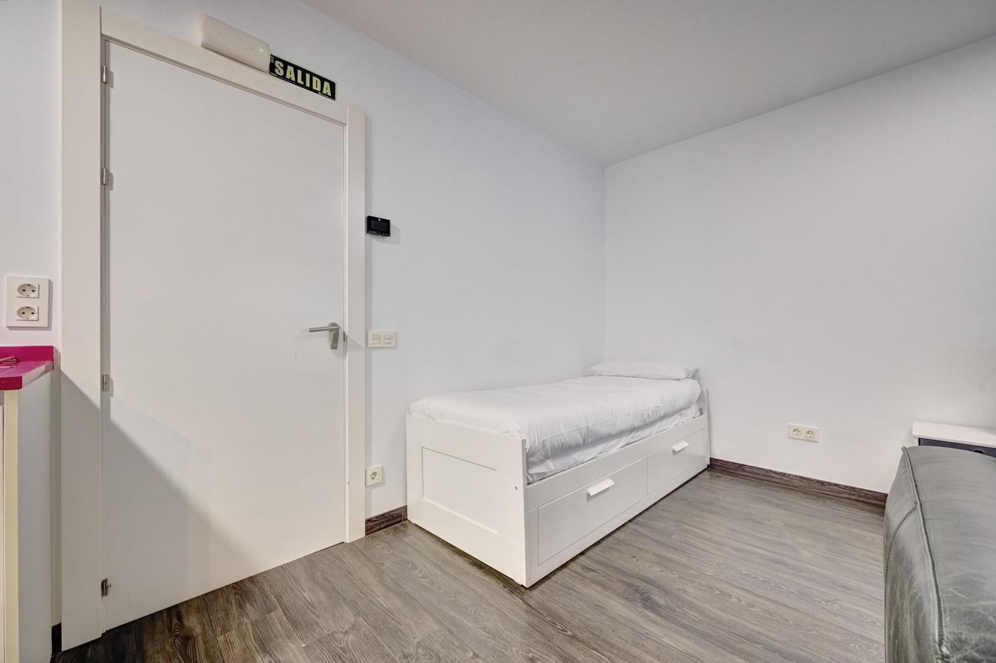 El Navarro By Clabao Apartment Pamplona